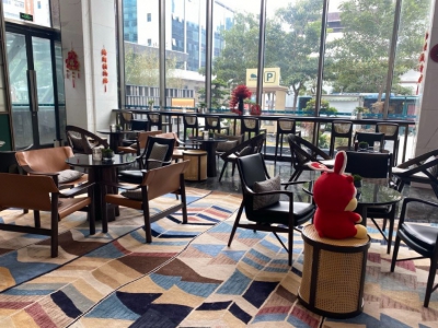 逸扉酒店的大堂